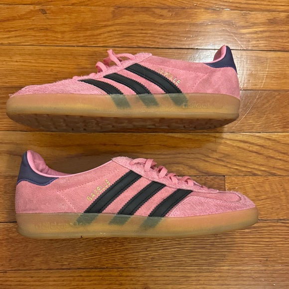 adidas Gazelle Pink Suede Sneakers with black Stripes - Picture 3 of 4